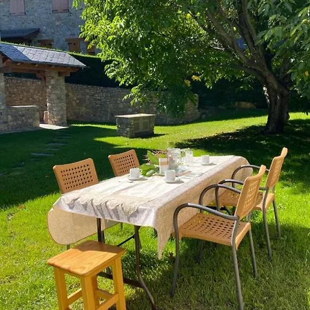 Queixans I Holiday home *
